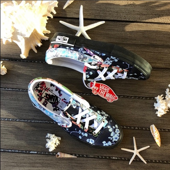 🌴🌼VANS- SLIP ON’S CAP FLORALS SHOES🌼🌴 - Picture 10 of 14